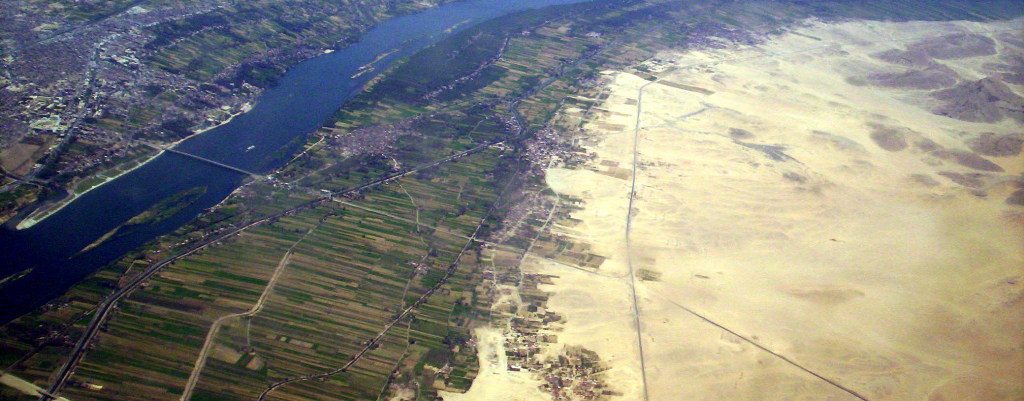 Irrigation canals have opened dry desert areas of Egypt to agriculture. Source: Flickr.