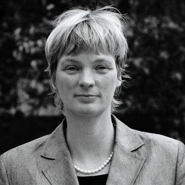 Porträt Prof. Dr. Cilja Harders