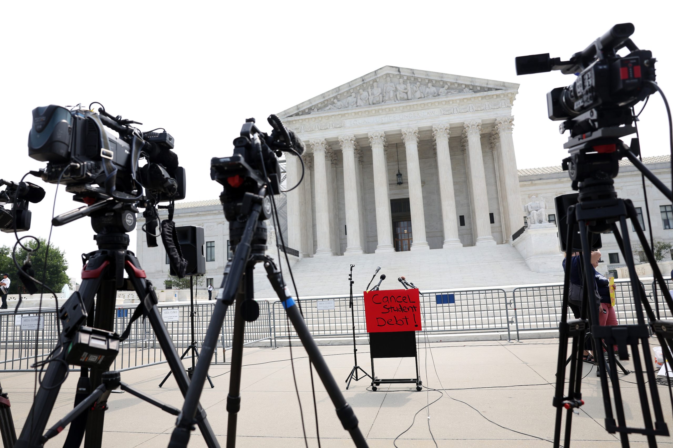 WASHINGTON, DC - JUNE 30: A podium is seen empty outside the U.S. Supreme Court after the court stuck down President Biden's student debt relief program on June 30, 2023 in Washington, DC. In a 6-3 decision the Supreme Court stuck down the Biden administration’s student debt forgiveness program in Biden v. Nebraska. (Photo by Kevin Dietsch/Getty Images)