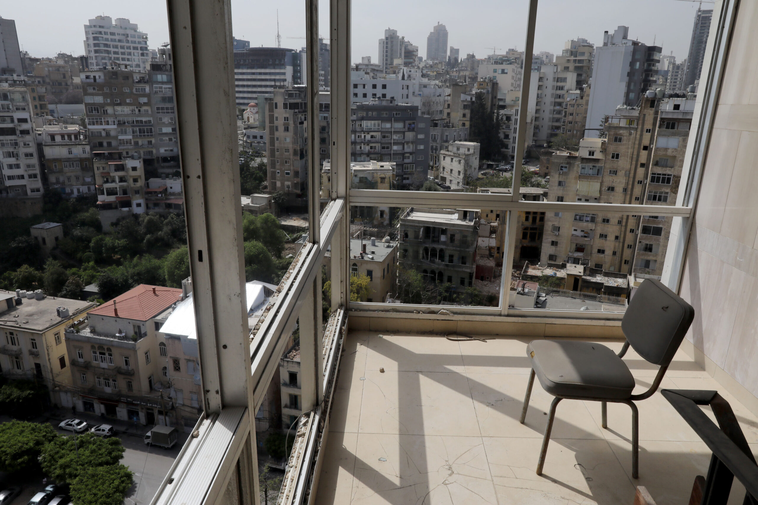 BEIRUT, LEBANON - APRIL 28: A view shows a neighborhood in Beirut from the headquarters building of Lebanon Electricity company  on April 28, 2022 in Beirut, Lebanon. Lebanon's state-owned Electricite du Liban (EDL), generating 90% of the country's electricity production, transmission and distribution activities, provided a quote of 16 million USD to the government for half a day's worth of power at polling stations for the country's critical vote on May 15. (Photo by Marwan Tahtah/Getty images)
